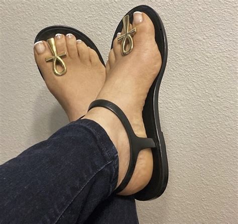 rachelcasino|rachel dolezal feet.
